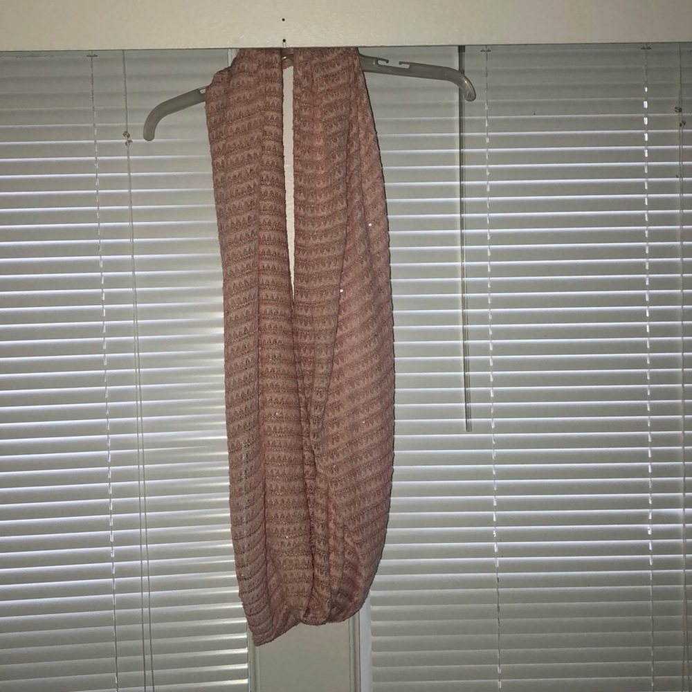 Infinity scarf